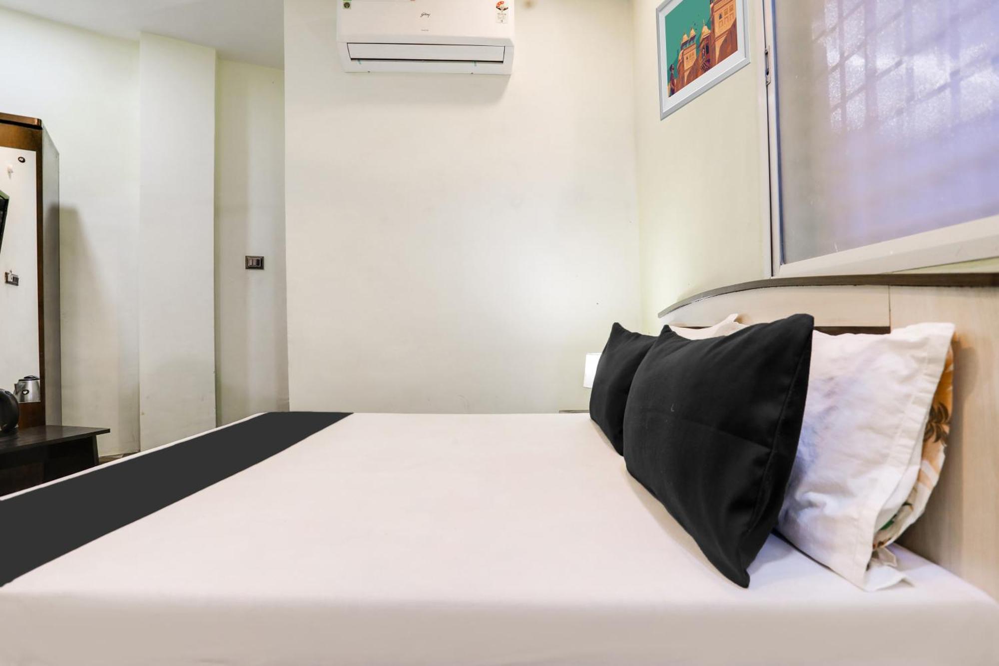 Hotel O Rmd Hotel Rāipur Kültér fotó
