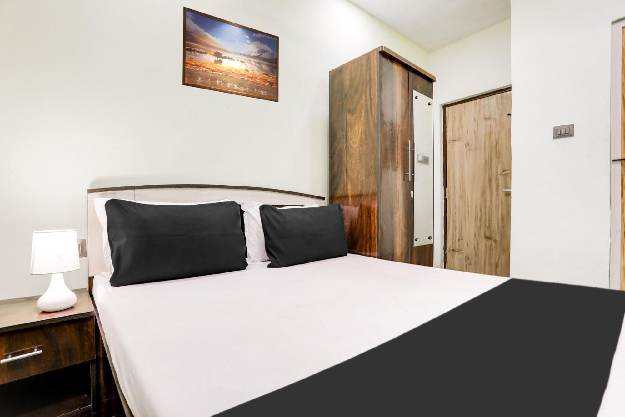 Hotel O Rmd Hotel Rāipur Kültér fotó